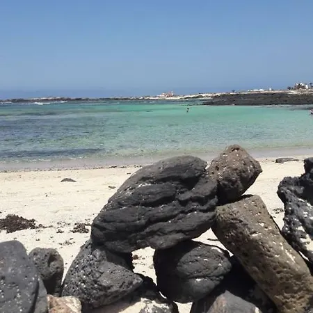 Nire Lula En La Misma Playa 아파트 *