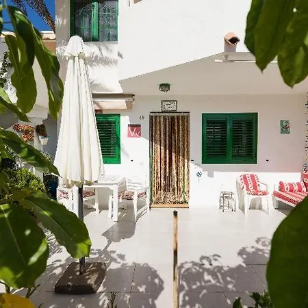 Nire Lula En La Misma Playa Apartamento