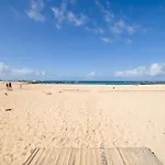 아파트 Nire Lula En La Misma Playa *